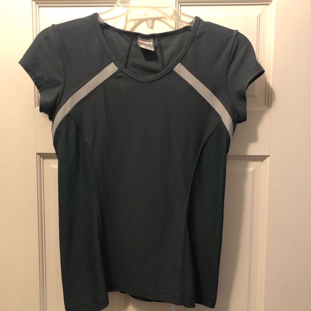 NIKE Athletic Top